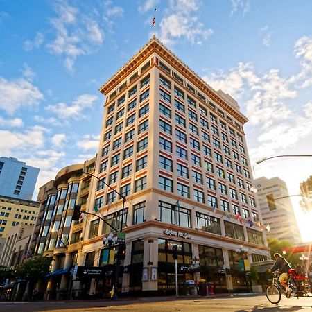 Gaslamp Plaza Suites Сан Диего Екстериор снимка