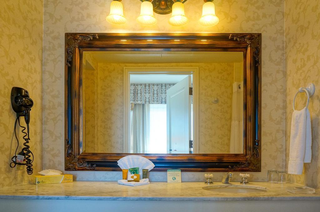 Gaslamp Plaza Suites Сан Диего Екстериор снимка