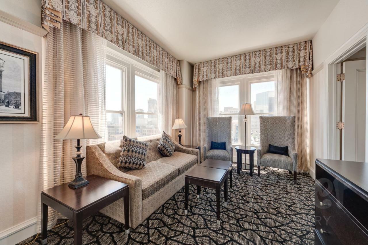Gaslamp Plaza Suites Сан Диего Екстериор снимка